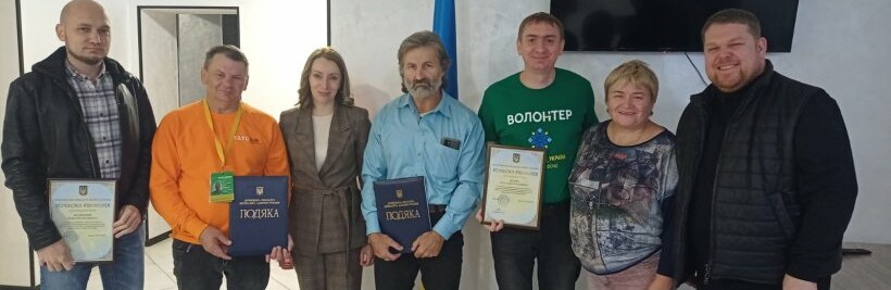 Юлія Костюніна вручила грамоти волонтерам