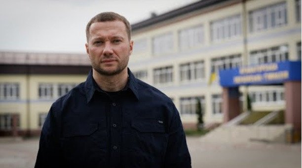 Привітання начальника Донецької обласної військової адміністрації Павла Кириленка зі святом останнього дзвоника