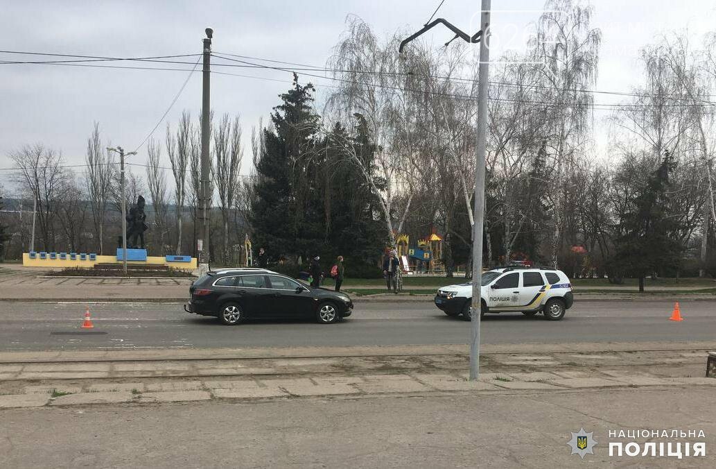 Поліція Дружківки встановлює обставини ДТП, в якій постраждала дитина, фото-1