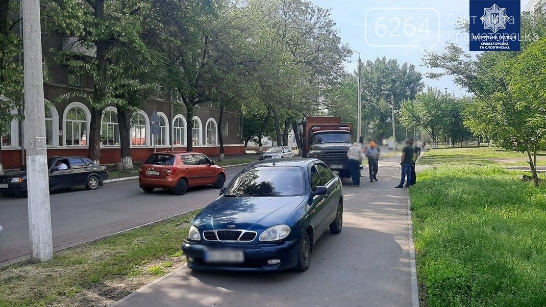 На Большой Садовой в Краматорске не разъехались ЗиЛ и ЗАЗ Daewoo, фото-2