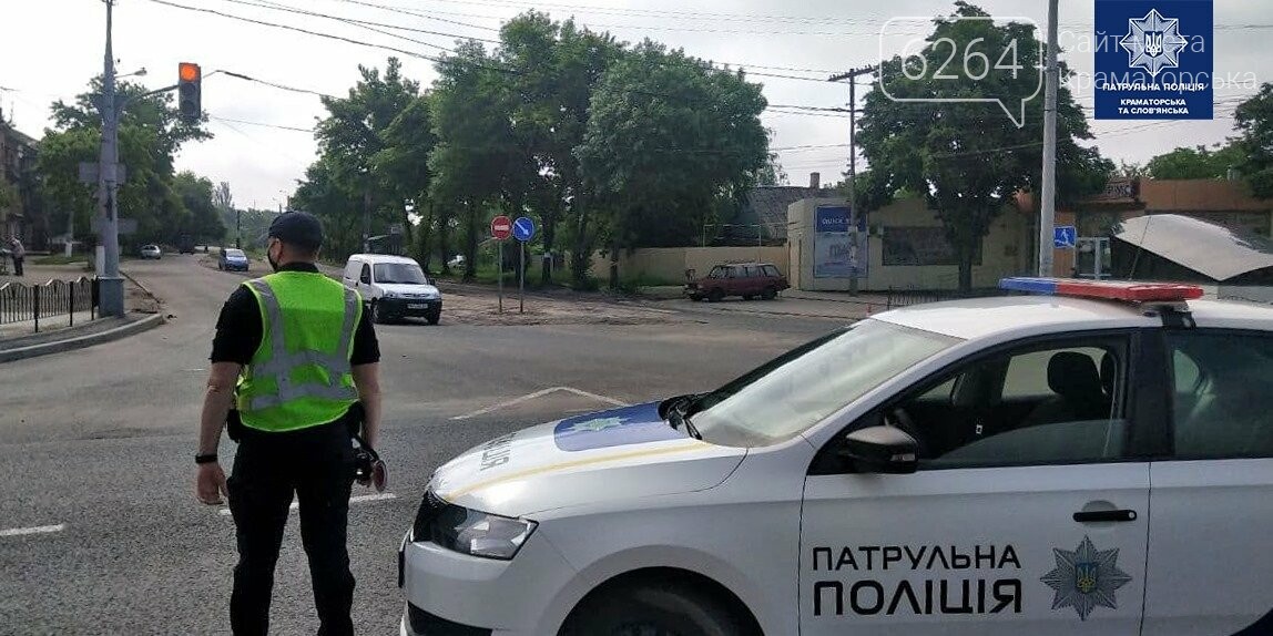 В Краматорске грузовик повредил троллейбусную линию, фото-2