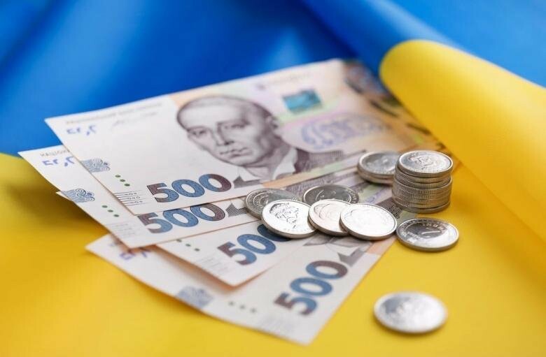 Средняя зарплата жителей Донетчины - 13 тысяч 224 гривны