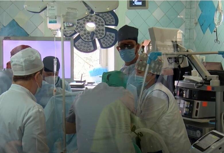 Лікарі міського онкологічного диспансеру у Краматорську відтепер використовують 3D-технології під час операцій