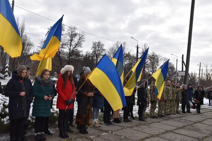 В Краматорську вшанували пам'ять жертв голодоморів, фото-1 В Краматорську вшанували пам'ять жертв голодоморів, фото-1