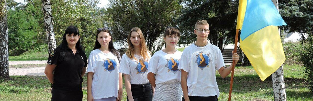 Поліцейські та Ліговці Краматорська приєднались до челенджу #МійПра... Поліцейські та Ліговці Краматорська приєднались до челенджу #МійПрапорМояГордість#MyFlagMyPride, Вера Карпова