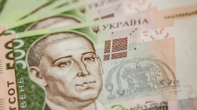 В Украине "эпидемия" поддельных банкнот 500 гривен: как краматорчан... В Украине "эпидемия" поддельных банкнот 500 гривен: как краматорчанам не попасться на фальшивку, Вера Карпова