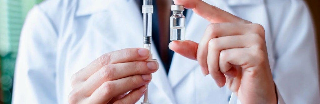 У Донецькій області з початку кампанії з вакцинації зроблено понад 14 тисяч щеплень проти COVID-19