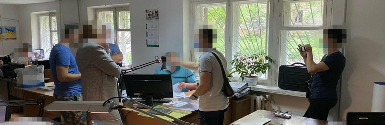 В Краматорске чиновников из Донецкого Геокадастра задержали за махинации с землей