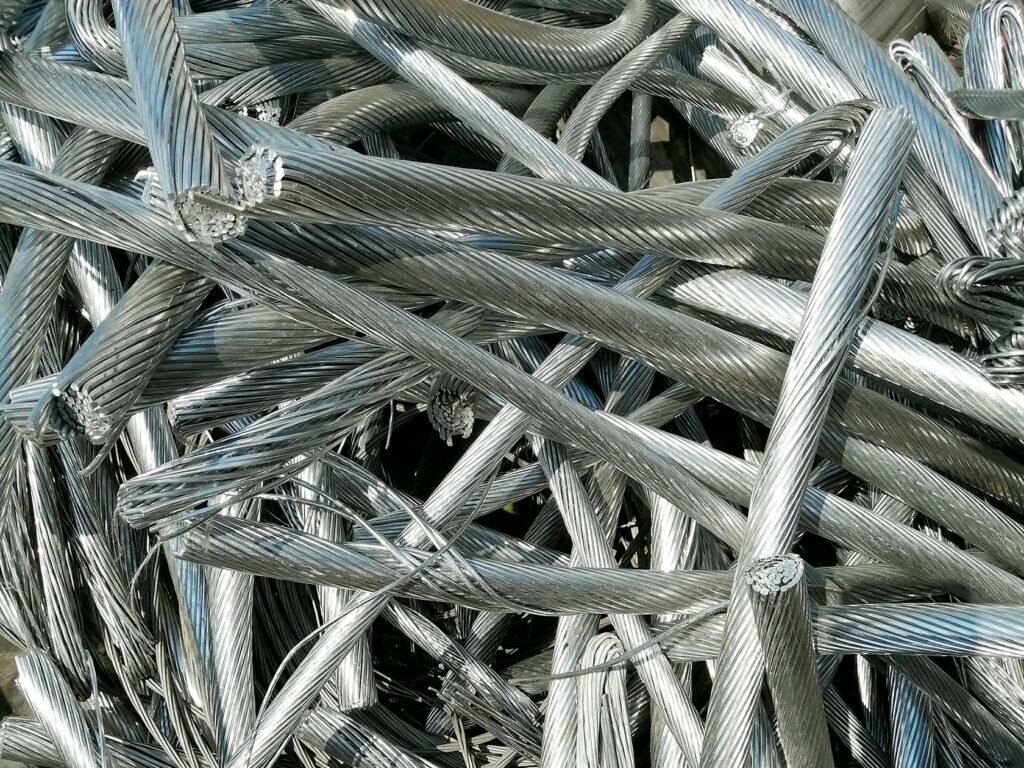 деловой металл